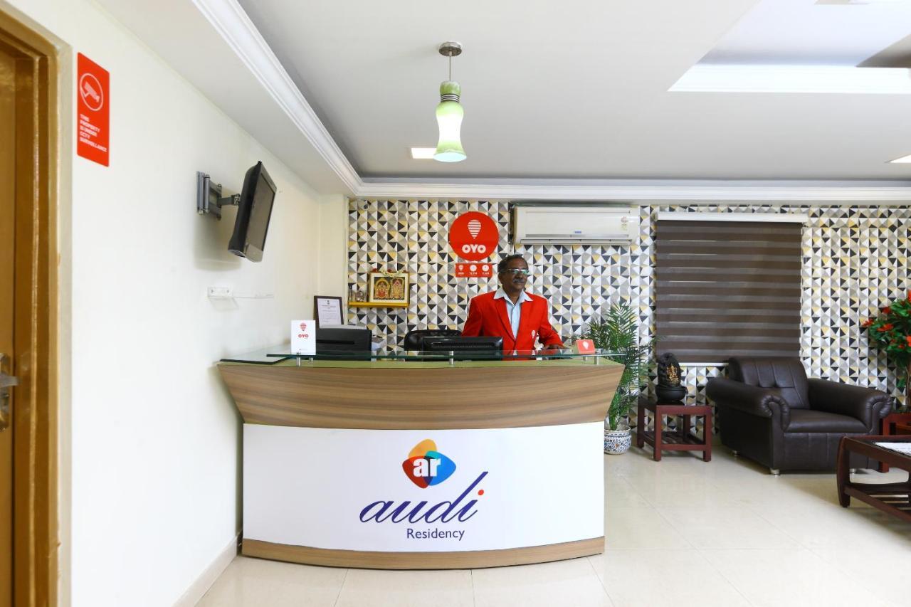 Vaccinated Staff- Oyo Flagship 475 Audi Nivas, North Usman Road Hotel เชนไน ภายนอก รูปภาพ